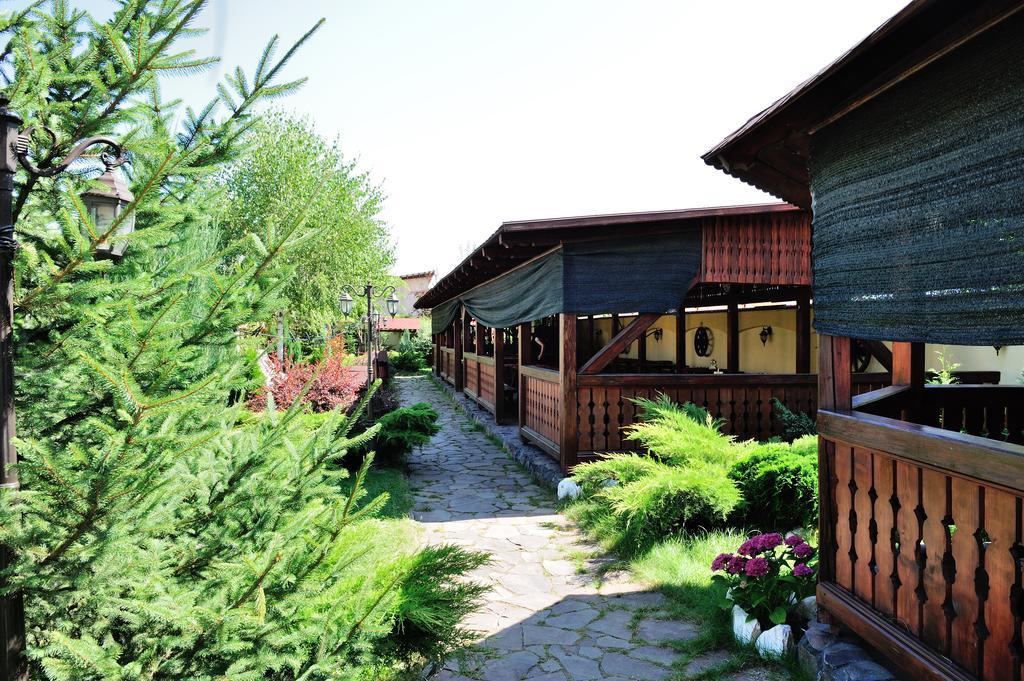Pensiunea Ioana Gherla Exterior foto
